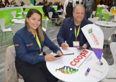 Coopa de Brasil, productores de uva de mesa de Petrolina, con Ana Kelly y Marcelo Faria.